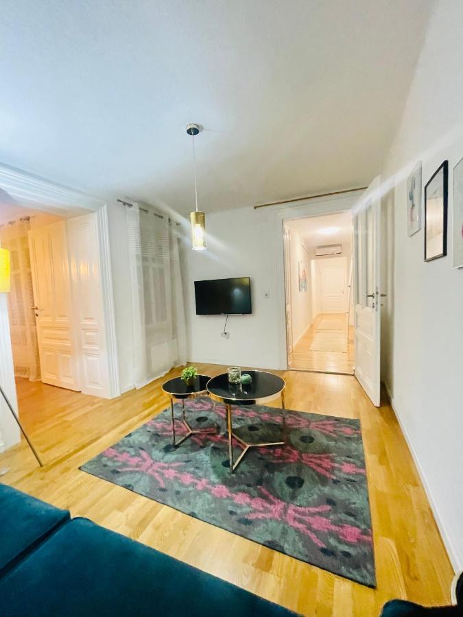 Ferhadija Lounge Apartment Sarajevo Ngoại thất bức ảnh
